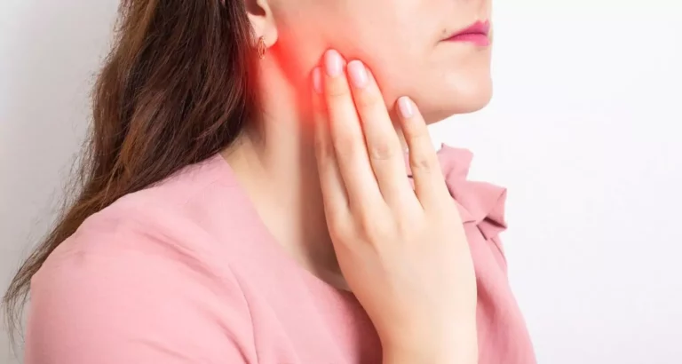 Wisdom teeth pain