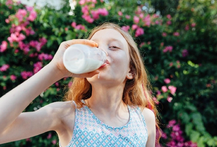 Is Milk Good For Your Teeth? (3 Benefits For Oral Health)