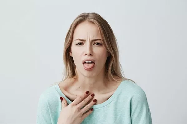 Cómo deshacerse del reflejo nauseoso