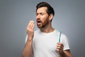 Mala higiene bucal una de las causas de las infecciones en las encías.