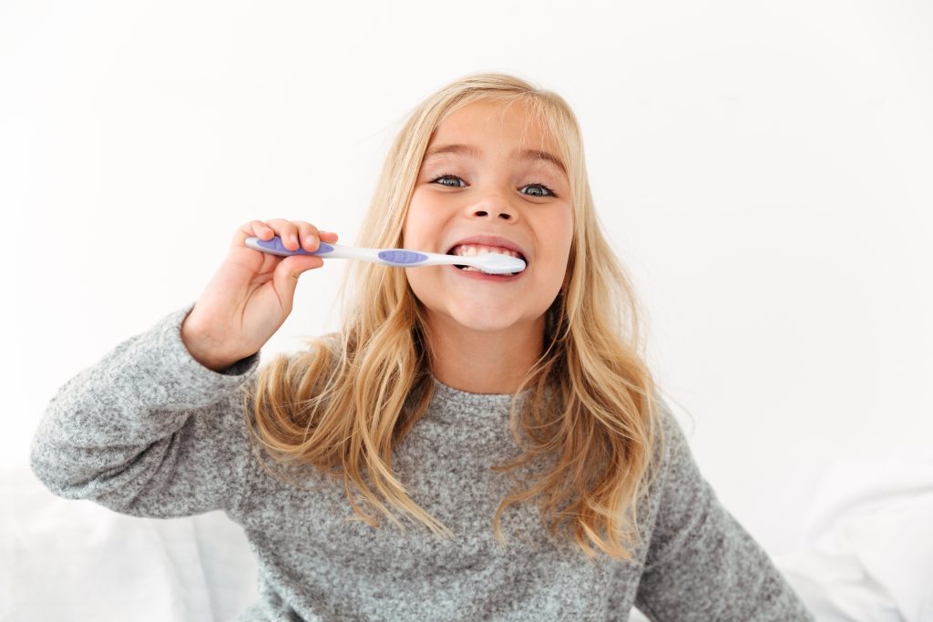 lavarse los dientes previene caries