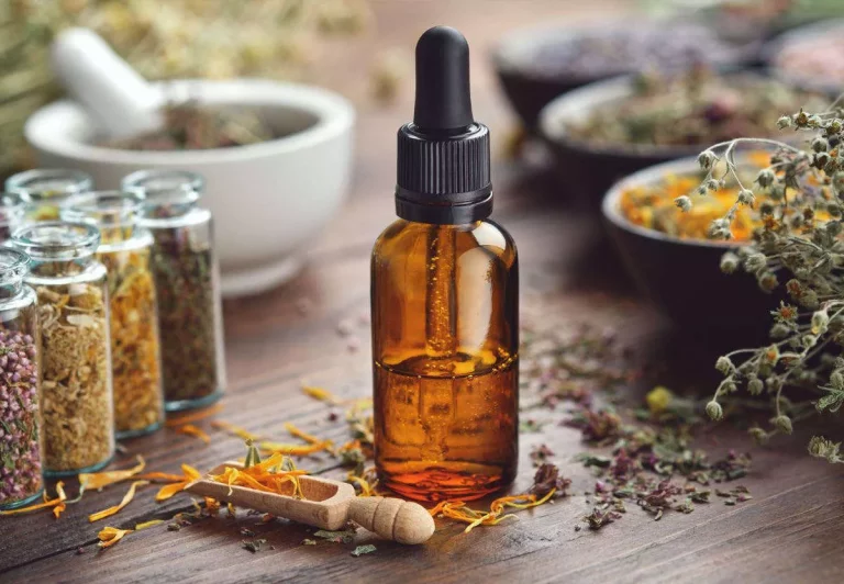 9 Best Essential Oils For Toothache Infection