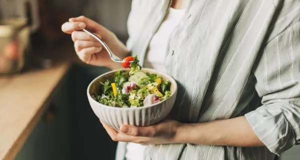 Resolution #4: eat foods that help your teeth stay strong