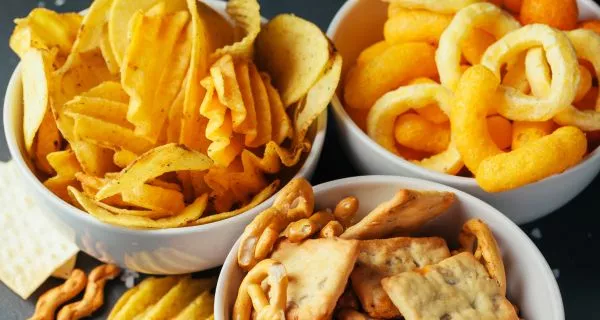 ¿Qué tipo de alimentos se deben evitar después de la extracción de las muelas del juicio?