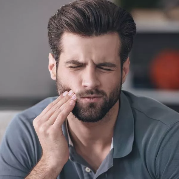 clenching-and-grinding-2-envatoimg-69c29e8f16998